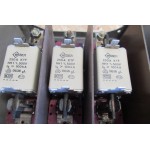 Hoofdschakelaar 250 Ampère + zekeringhouder. Used.